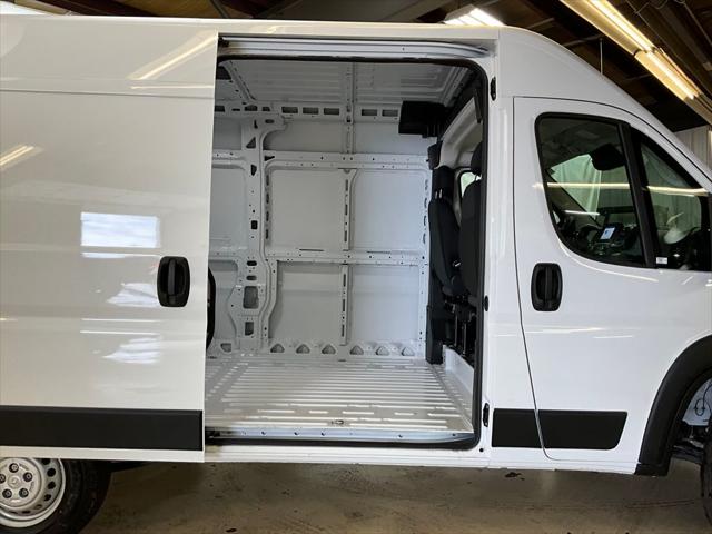 2026 RAM Ram ProMaster RAM PROMASTER 1500 TRADESMAN CARGO VAN HIGH ROOF 136 WB