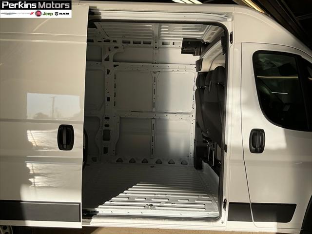 2025 RAM Ram ProMaster RAM PROMASTER 1500 TRADESMAN CARGO VAN HIGH ROOF 136 WB