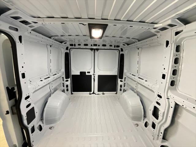 2026 RAM Ram ProMaster RAM PROMASTER 2500 TRADESMAN CARGO VAN LOW ROOF 136 WB 2026 RAM Ram ProMaster RAM PROMASTER 2500 TRADESMAN CARGO VAN LOW ROOF 136 WB