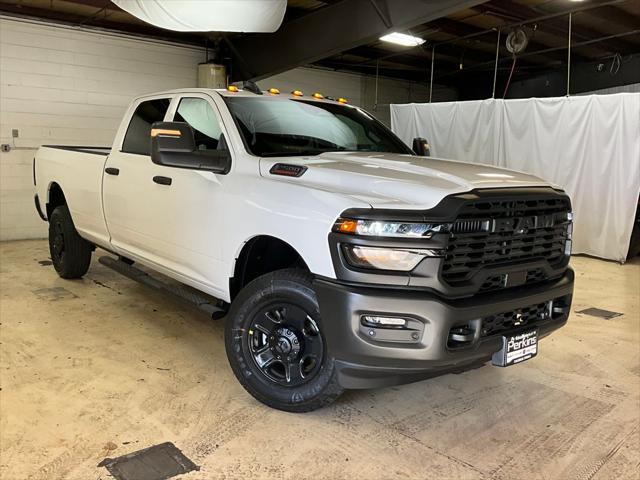 2026 RAM Ram 2500 RAM 2500 TRADESMAN CREW CAB 4X4 8 BOX