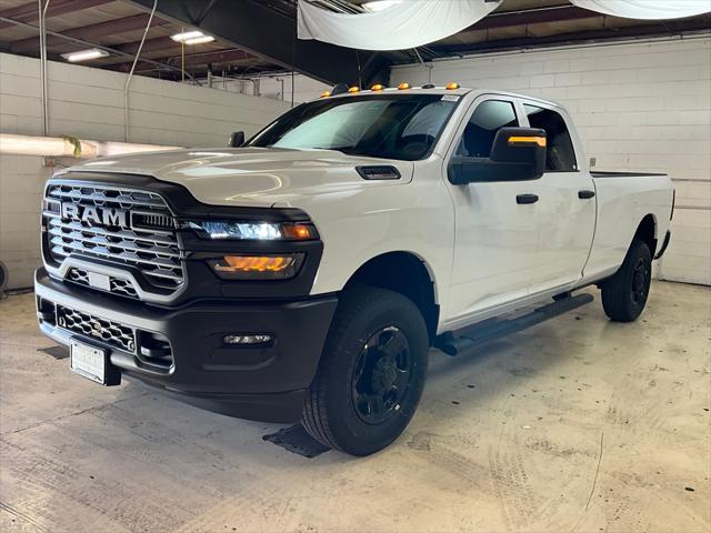 2026 RAM Ram 2500 RAM 2500 TRADESMAN CREW CAB 4X4 8 BOX