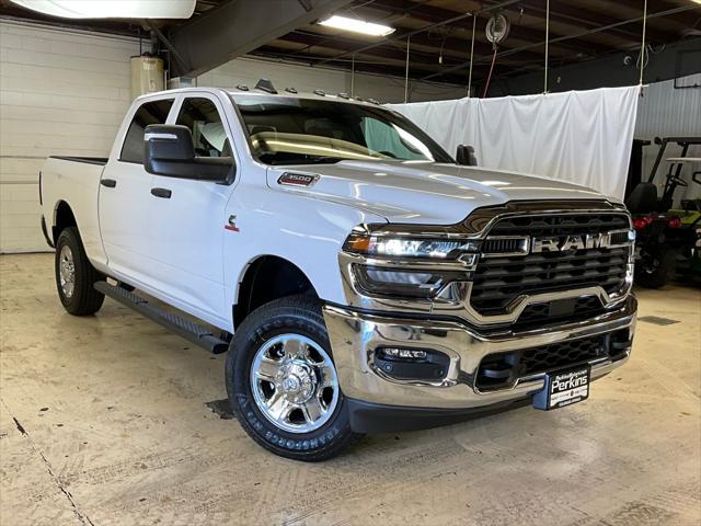 2026 RAM Ram 3500 RAM 3500 TRADESMAN CREW CAB 4X4 64 BOX