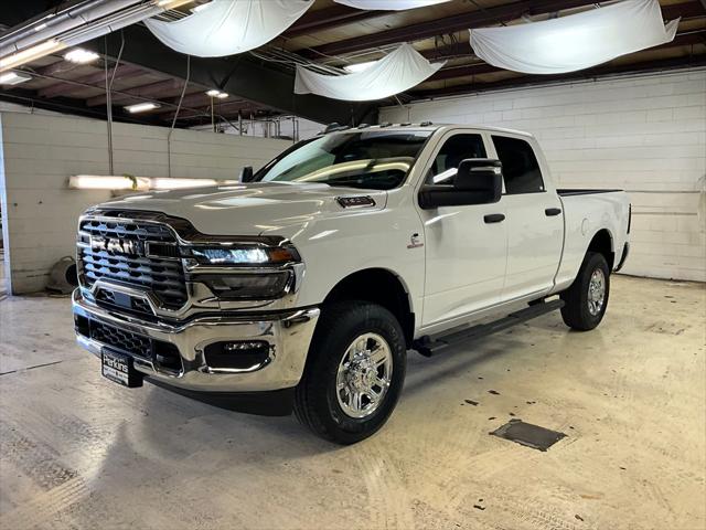 2026 RAM Ram 3500 RAM 3500 TRADESMAN CREW CAB 4X4 64 BOX