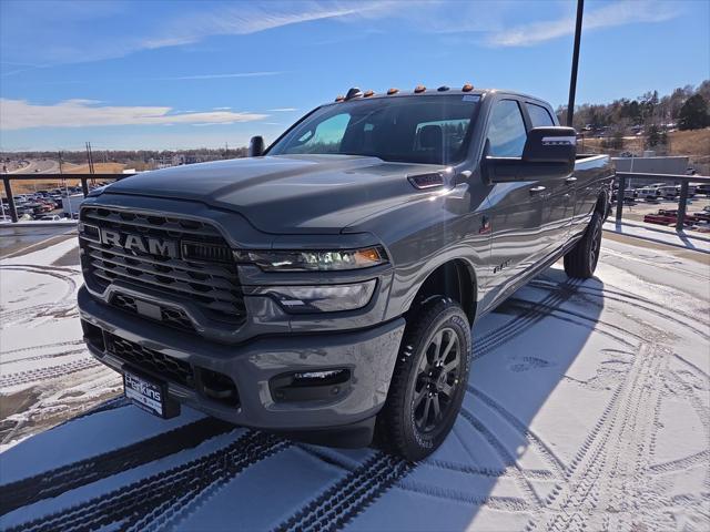 2026 RAM Ram 3500 RAM 3500 BIG HORN CREW CAB 4X4 8 BOX