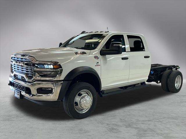 2026 RAM Ram 5500 Chassis Cab RAM 5500 TRADESMAN CHASSIS CREW CAB 4X4 60 CA