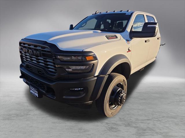 2026 RAM Ram 5500 Chassis Cab RAM 5500 TRADESMAN CHASSIS CREW CAB 4X4 84 CA