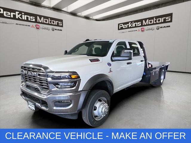 2026 RAM Ram 5500 Chassis Cab RAM 5500 TRADESMAN CHASSIS CREW CAB 4X4 84 CA