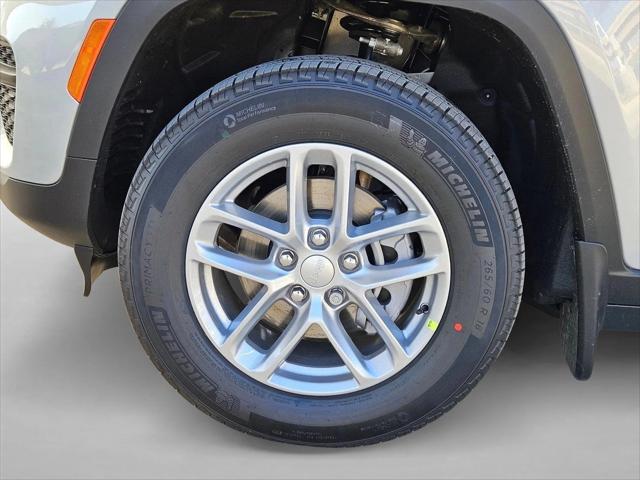 2025 Jeep Grand Cherokee Laredo X 4x4