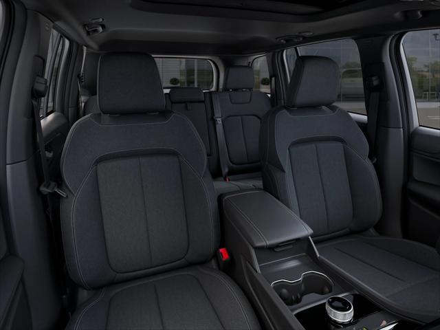 2025 Jeep Grand Cherokee Laredo X 4x4