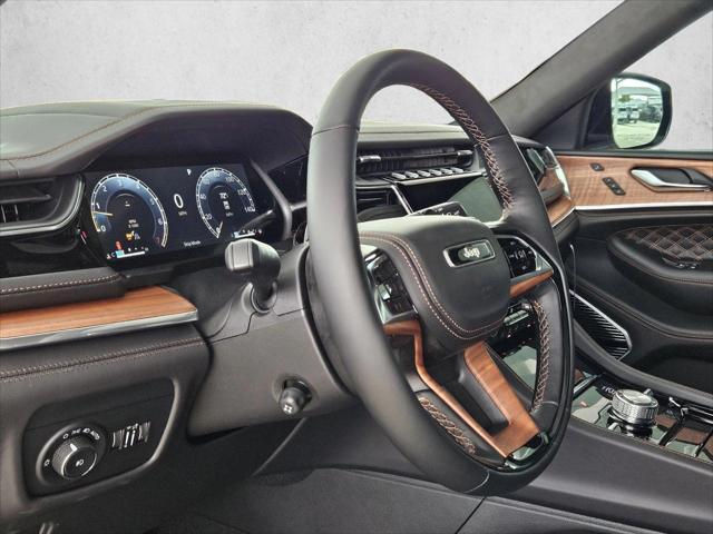 2025 Jeep Grand Cherokee GRAND CHEROKEE SUMMIT RESERVE 4X4