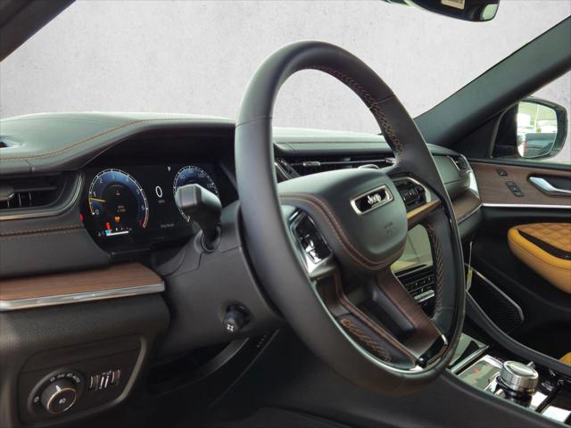 2025 Jeep Grand Cherokee GRAND CHEROKEE L SUMMIT 4X4 2025 Jeep Grand Cherokee GRAND CHEROKEE L SUMMIT 4X4