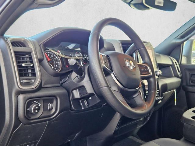 2026 RAM Ram 2500 RAM 2500 TRADESMAN CREW CAB 4X4 64 BOX