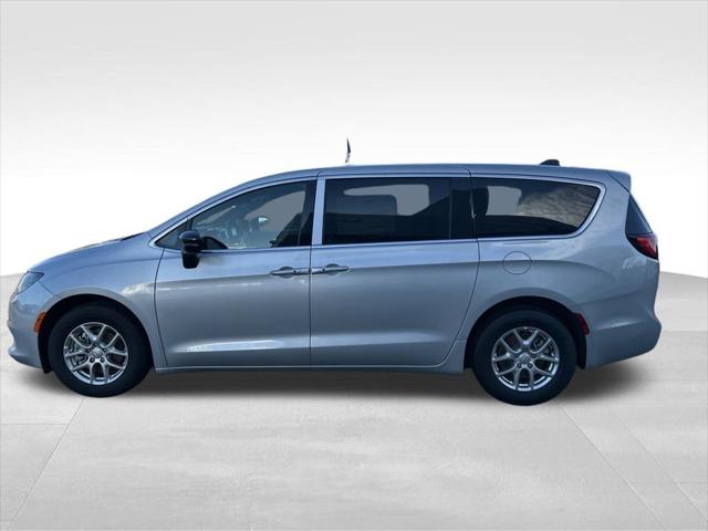 2026 Chrysler Voyager VOYAGER LX