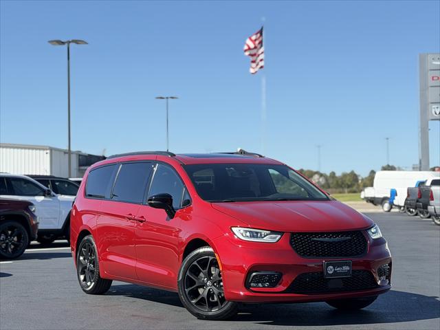 2026 Chrysler Pacifica PACIFICA SELECT