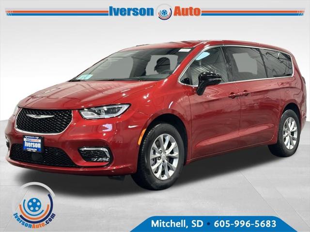 2026 Chrysler Pacifica PACIFICA SELECT AWD