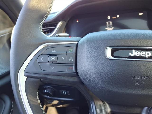 2025 Jeep Grand Cherokee Altitude X 4x4
