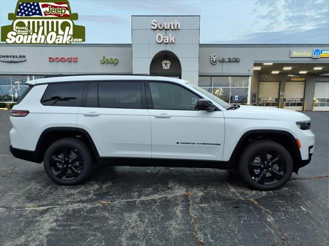 2025 Jeep Grand Cherokee GRAND CHEROKEE L ALTITUDE X 4X4
