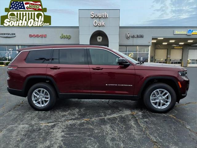 2025 Jeep Grand Cherokee GRAND CHEROKEE L LAREDO 4X4