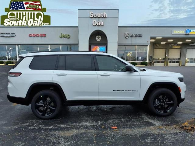 2025 Jeep Grand Cherokee GRAND CHEROKEE L ALTITUDE X 4X4