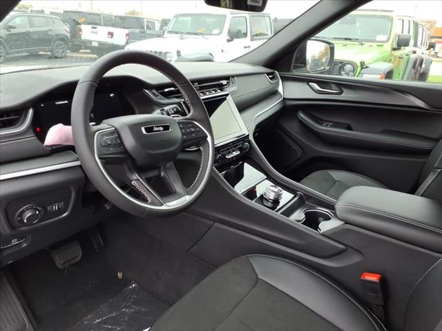 2025 Jeep Grand Cherokee Altitude X 4x4