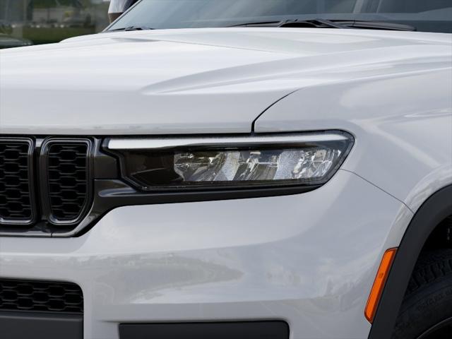 2025 Jeep Grand Cherokee Altitude X 4x4