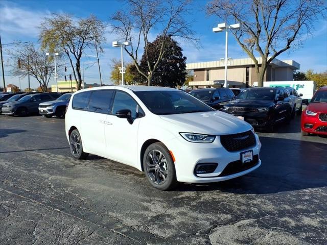 2026 Chrysler Pacifica Select for sale in Matteson, IL