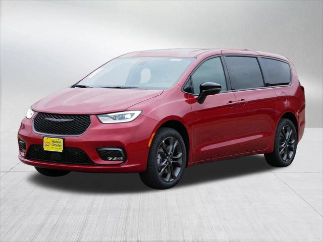 2026 Chrysler Pacifica Select AWD