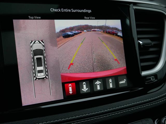 2026 Chrysler Pacifica Select AWD