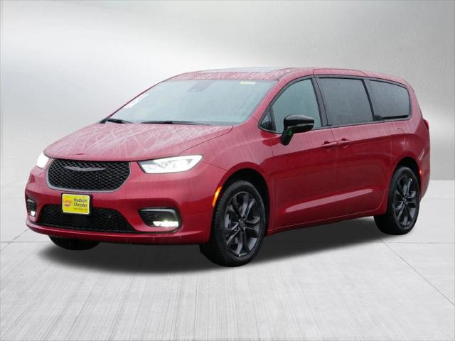 2026 Chrysler Pacifica Select AWD