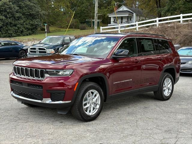 2025 Jeep Grand Cherokee GRAND CHEROKEE L LAREDO X 4X4