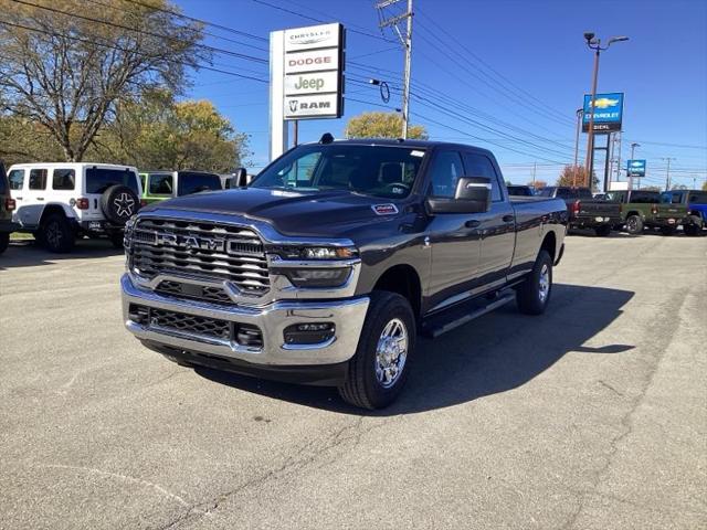2026 RAM Ram 2500 RAM 2500 TRADESMAN CREW CAB 4X4 8 BOX