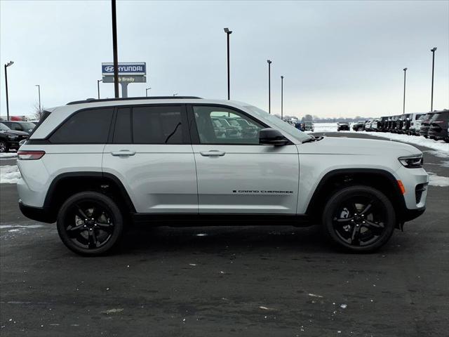 2025 Jeep Grand Cherokee GRAND CHEROKEE ALTITUDE X 4X4