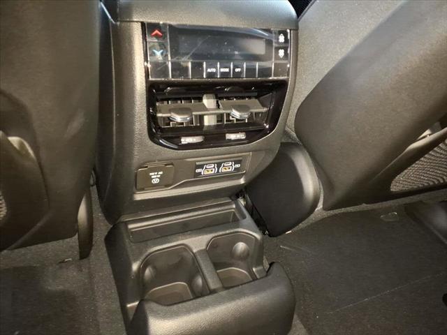 2025 Jeep Grand Cherokee Altitude X 4x4