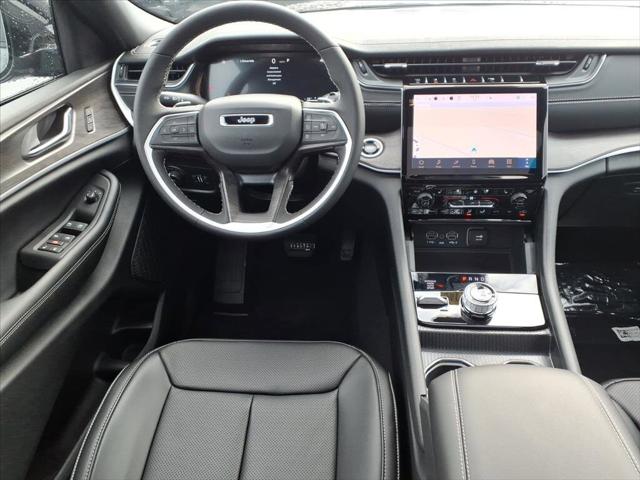 2025 Jeep Grand Cherokee GRAND CHEROKEE L LIMITED 4X4 2025 Jeep Grand Cherokee GRAND CHEROKEE L LIMITED 4X4