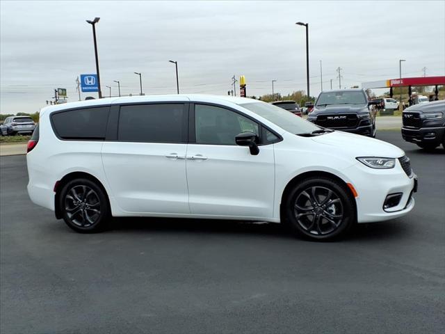 2026 Chrysler Pacifica PACIFICA SELECT 2026 Chrysler Pacifica PACIFICA SELECT