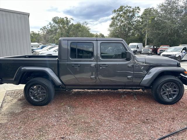 2026 Jeep Gladiator GLADIATOR SPORT S 4X4