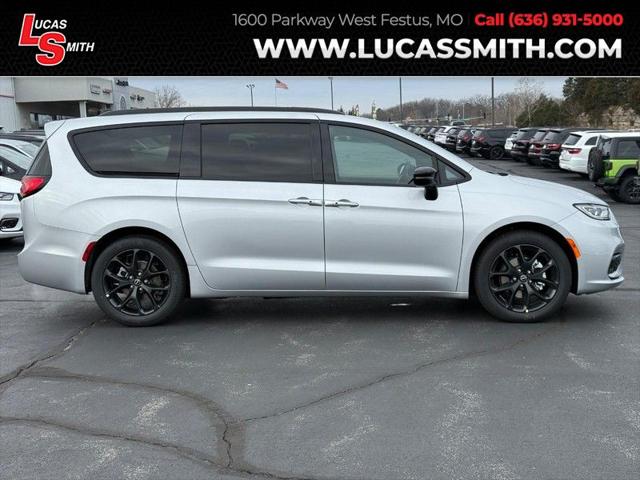 2026 Chrysler Pacifica PACIFICA SELECT