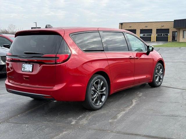 2026 Chrysler Pacifica PACIFICA SELECT