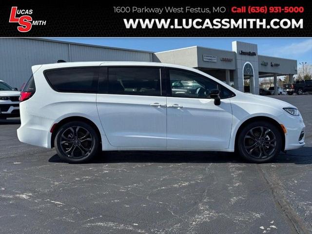 2026 Chrysler Pacifica PACIFICA SELECT