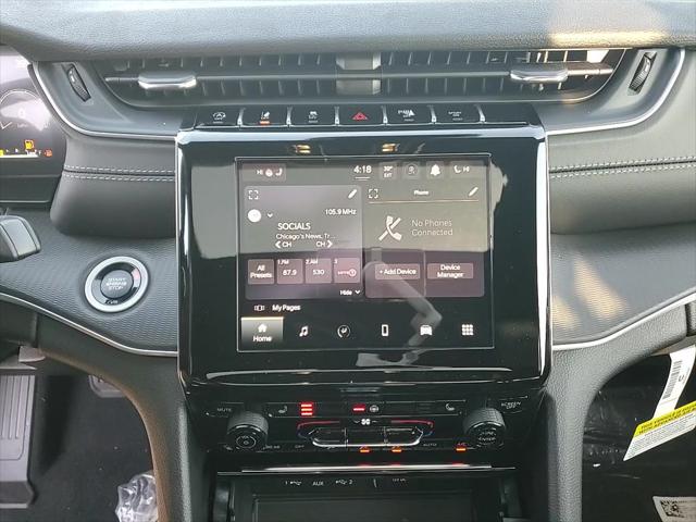 2025 Jeep Grand Cherokee Laredo X 4x4
