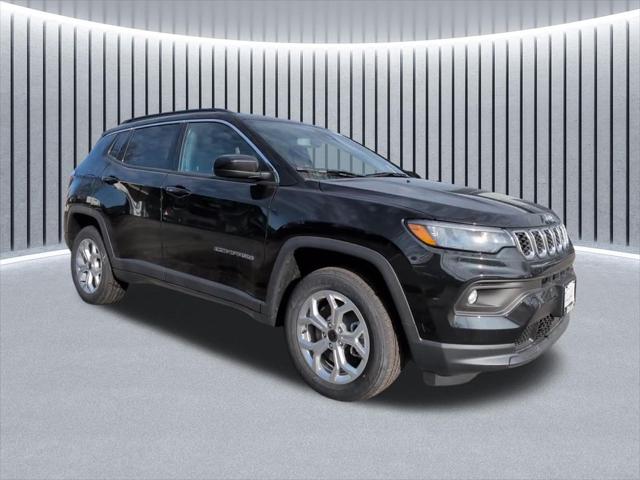 2026 Jeep Compass COMPASS LATITUDE 4X4
