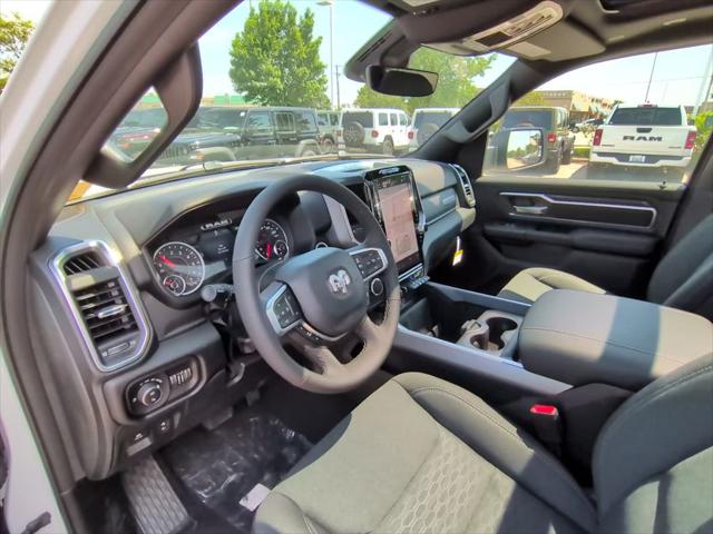 2026 Ram 1500 Big Horn Crew Cab 4x4 5'7" Box