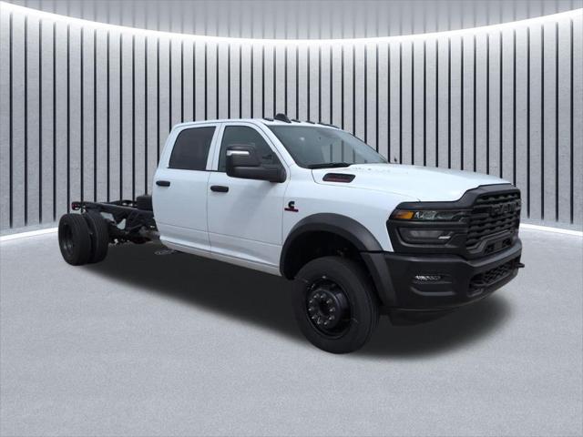 2026 RAM Ram 5500 Chassis Cab RAM 5500 TRADESMAN CHASSIS CREW CAB 4X4 84 CA 2026 RAM Ram 5500 Chassis Cab RAM 5500 TRADESMAN CHASSIS CREW CAB 4X4 84 CA