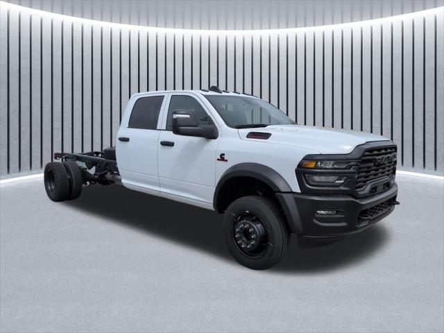 2026 RAM Ram 5500 Chassis Cab RAM 5500 TRADESMAN CHASSIS CREW CAB 4X4 84 CA 2026 RAM Ram 5500 Chassis Cab RAM 5500 TRADESMAN CHASSIS CREW CAB 4X4 84 CA