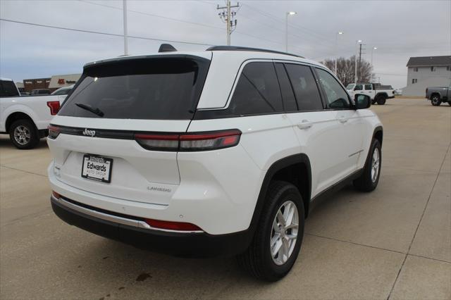 2025 Jeep Grand Cherokee GRAND CHEROKEE LAREDO X 4X4