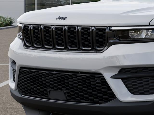 2025 Jeep Grand Cherokee Altitude X 4x2