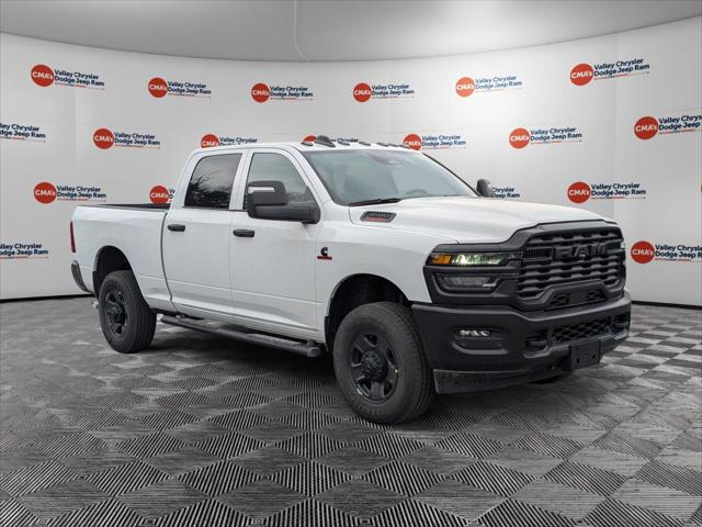 2026 RAM Ram 3500 RAM 3500 TRADESMAN CREW CAB 4X4 64 BOX