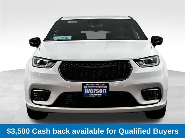 2026 Chrysler Pacifica PACIFICA SELECT