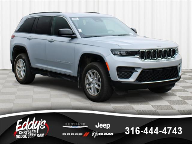 2025 Jeep Grand Cherokee GRAND CHEROKEE LAREDO X 4X2