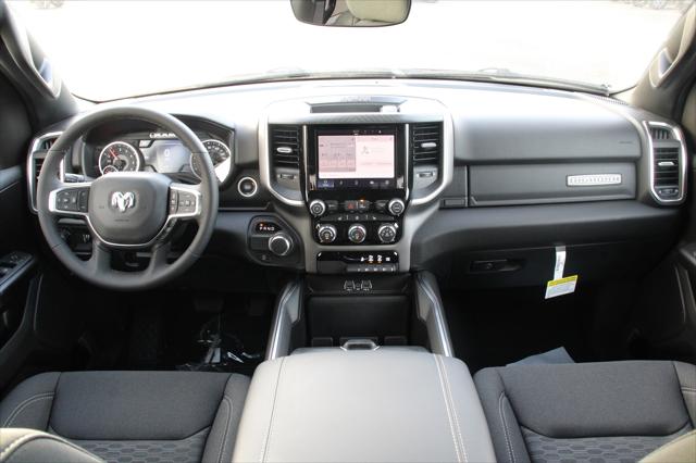 2026 RAM Ram 1500 RAM 1500 BIG HORN CREW CAB 4X2 57 BOX